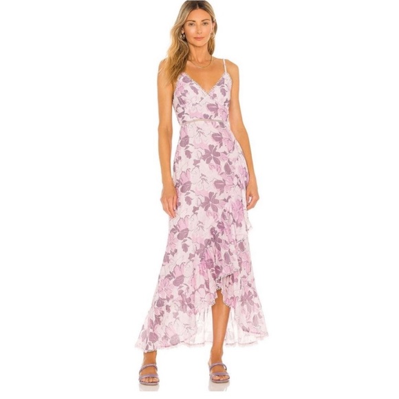 Tularosa Dresses & Skirts - Tularosa Victoria Dress in Lyla Tropical Floral